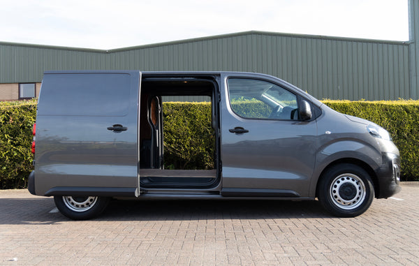 VAUXHALL VIVARO 2022 2700 1.5D 120PS DYNAMIC GREY